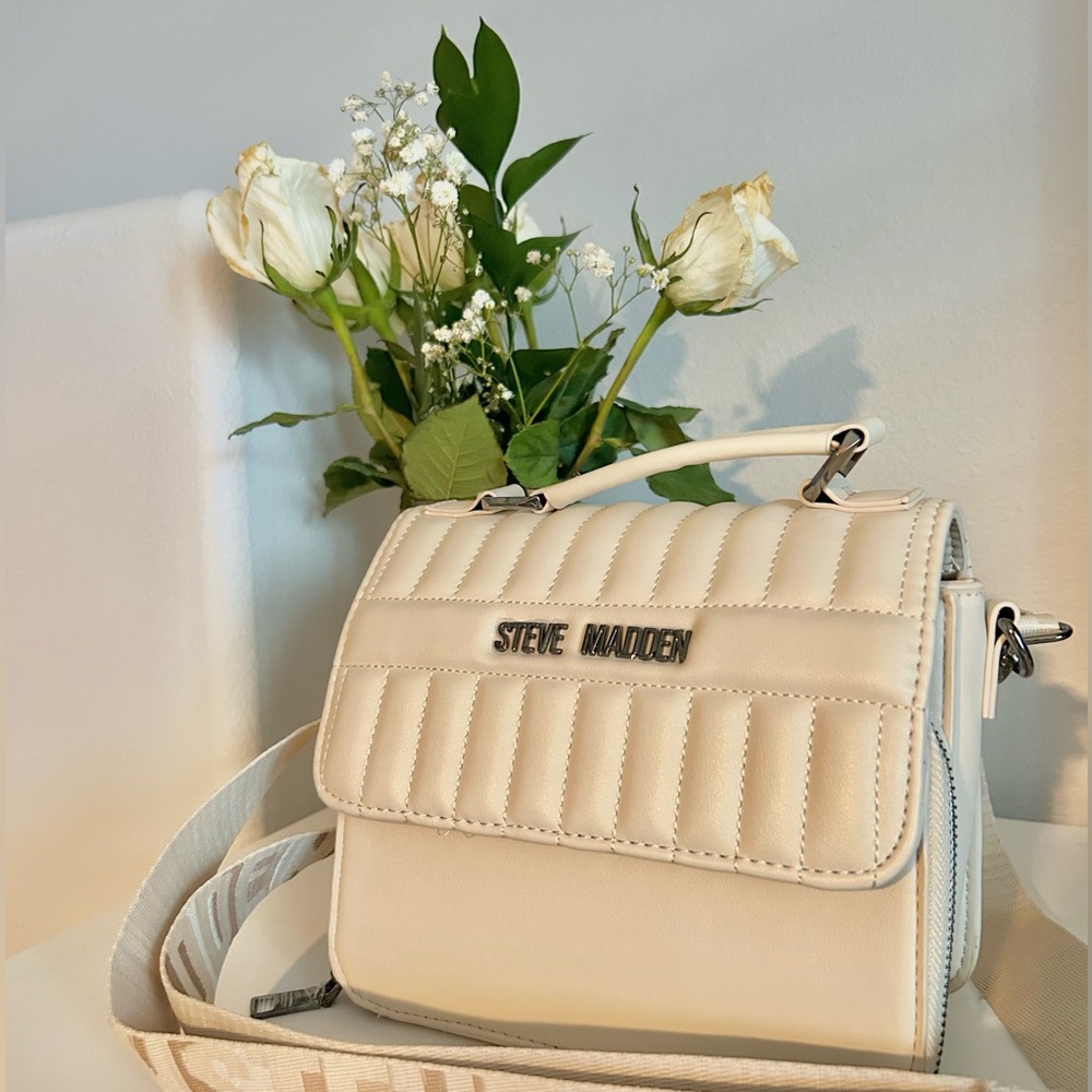 cream steve madden purse